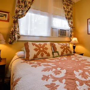 2* Guest house Wailuku Guesthouse